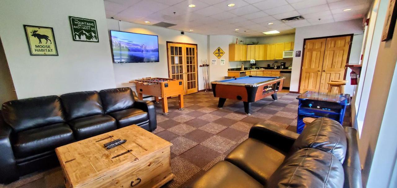 Sunset Mountain Inn Canmore Extérieur photo