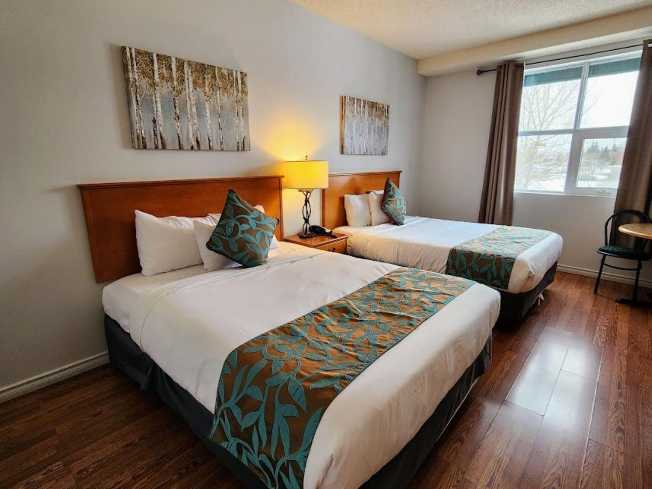 Sunset Mountain Inn Canmore Extérieur photo