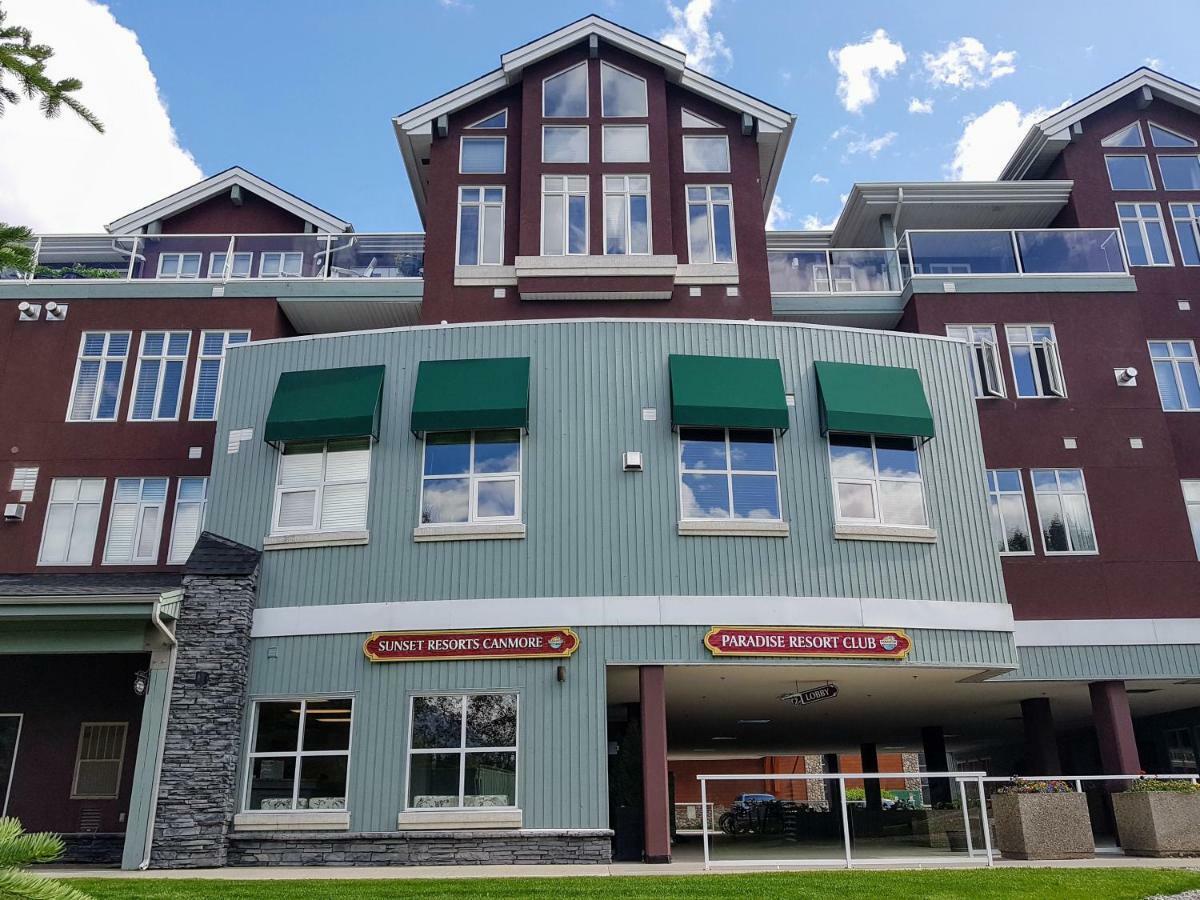 Sunset Mountain Inn Canmore Extérieur photo